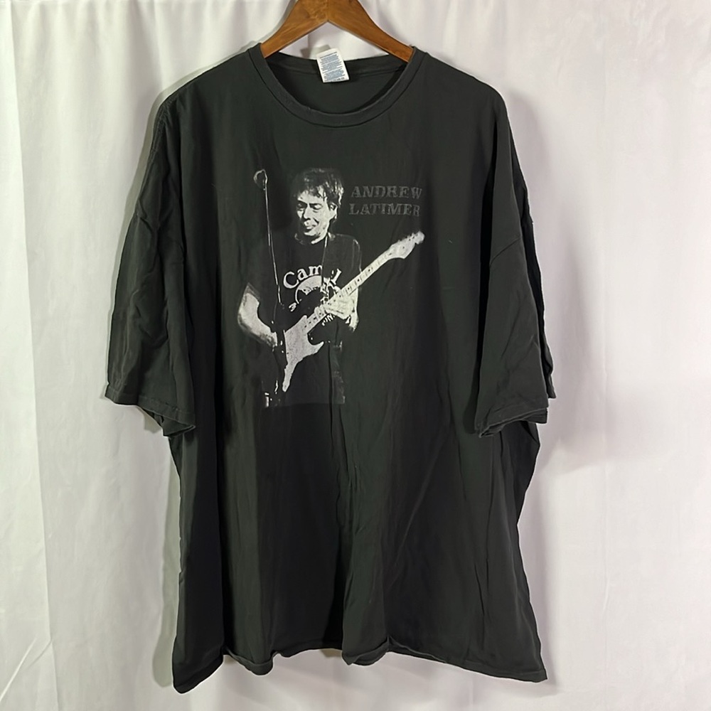 🛍 6 for $35 • Andrew Latimer Black Short Sleeve T-Shirt